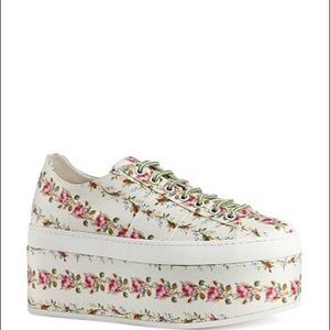 ISO Gucci Peggy flowered platform